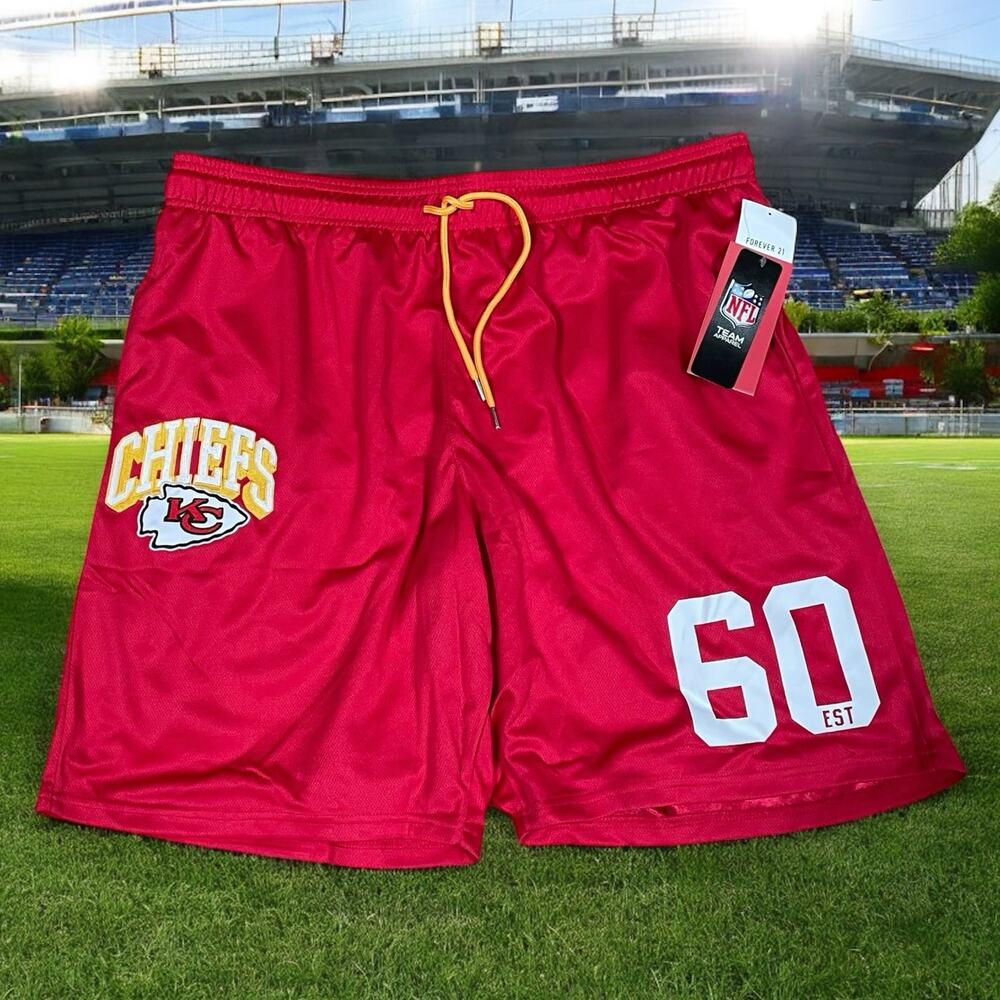 Kansas City Chiefs Mens XXL Mesh Shorts Forever 21 NFL Team Apparel 2XL Red KC
